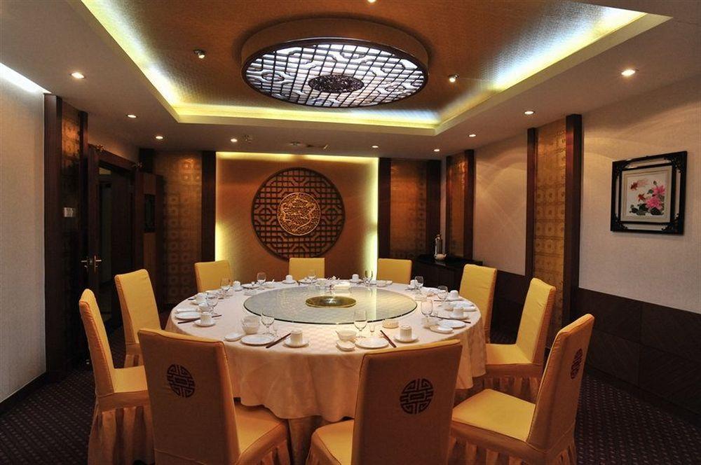 Hotel Sha Tan 3*