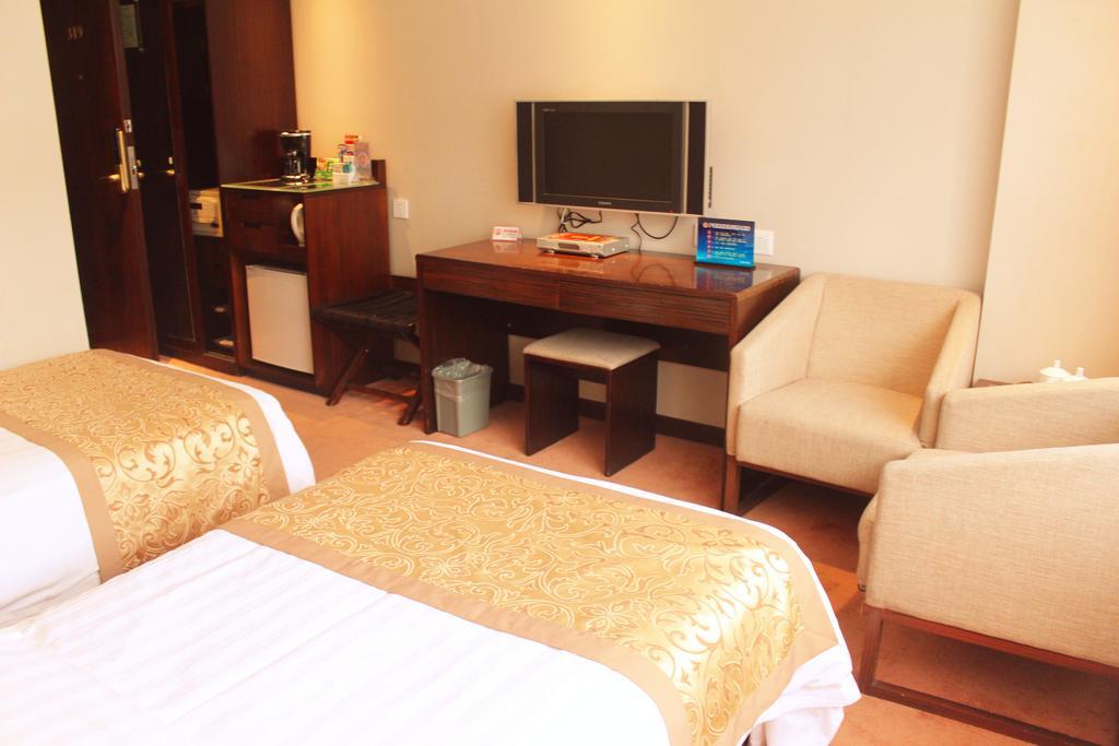 Sha Tan Hotel 3*