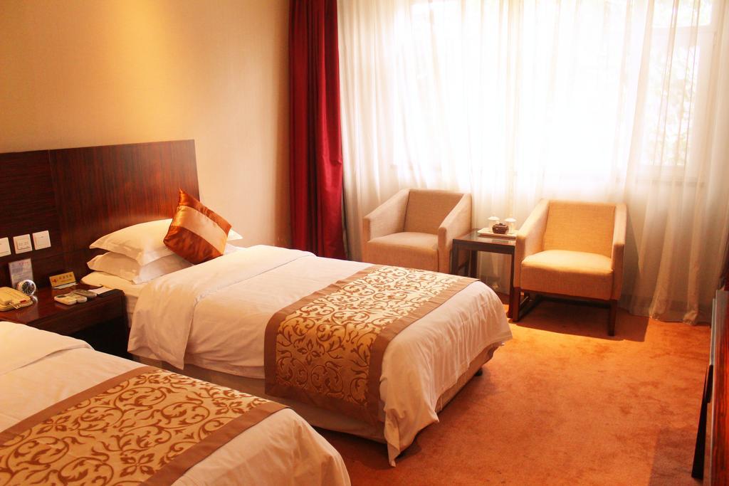 Sha Tan Hotel 3*
