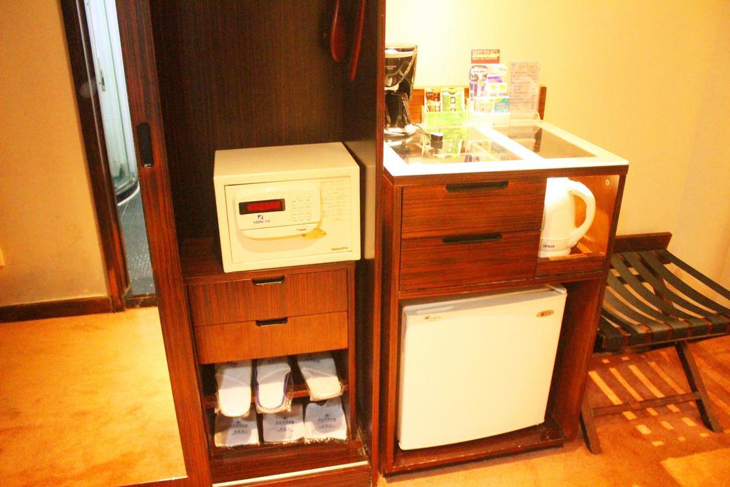 Sha Tan Hotel 3*